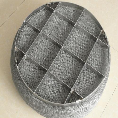 demister pad with grid